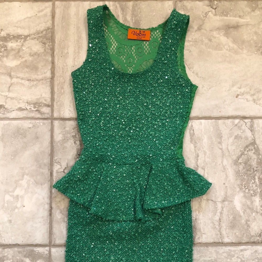 EUC - Green Cocktail Length Dress